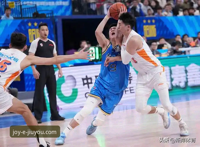 九游官方网站手机版对比 皮特森38分导演逆转,北京4连胜遭福建终结:九游娱乐平台赛事分析最新动态